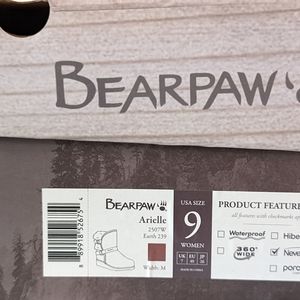 Bearpaw's. Size 9.